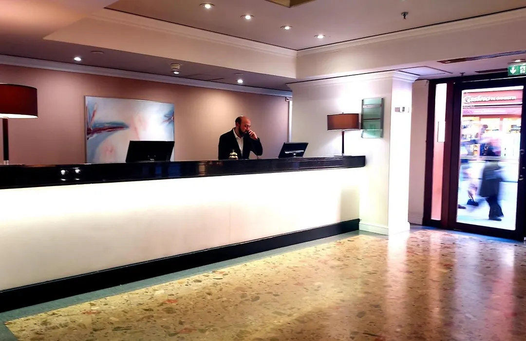 Plaza Hotel Capitole Toulouse-1